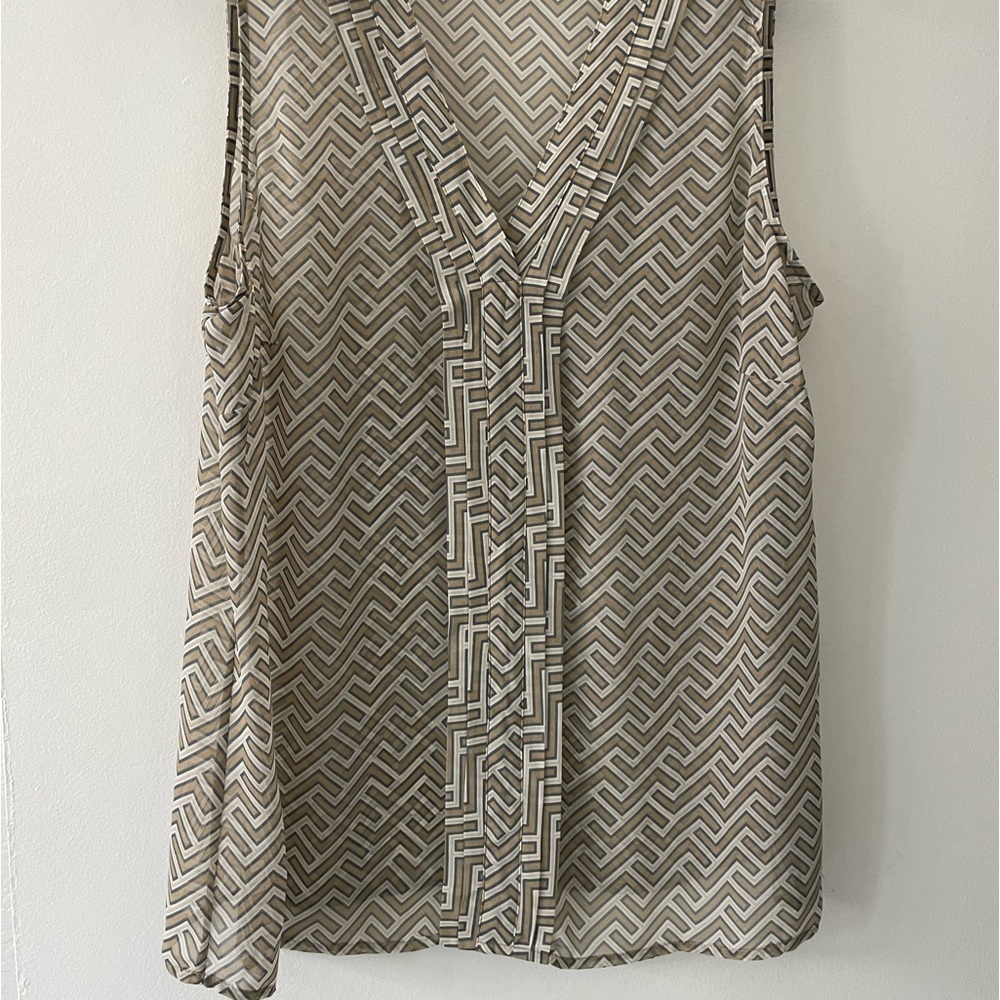 Banana republic tank shirt